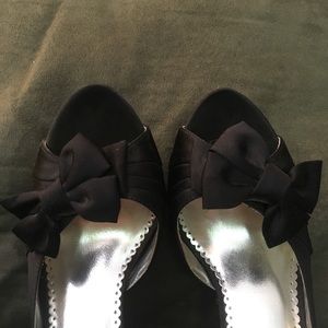 Black bow tie heels